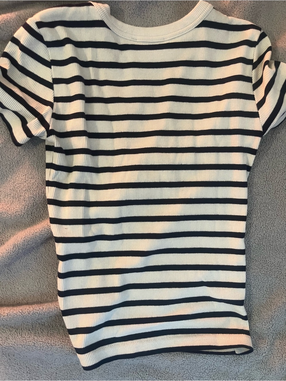 Zara White and Black Ribbed Striped Tee - Picture 3 of 3
